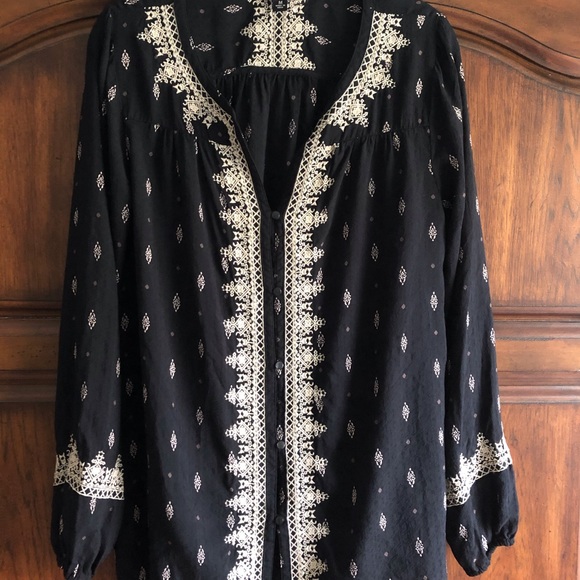 Lucky Brand Tops - Lucky Boho Embroidered Peasant Blouse